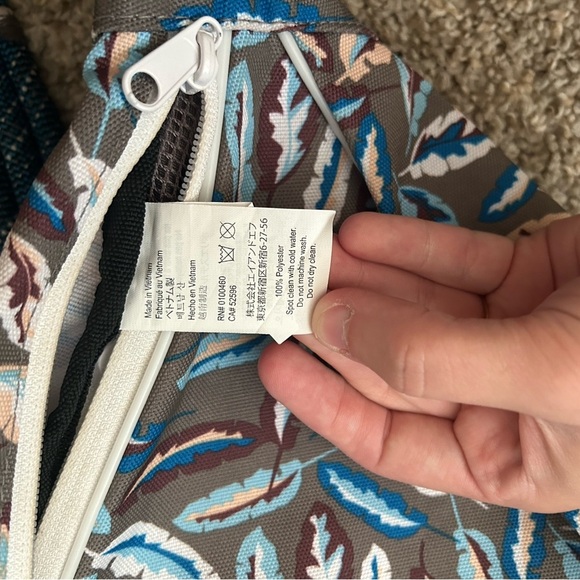 KAVU Paxton Pack Rope Sling Crossbody Bag Fine Feathers Blue Travel Outdoor Zip - Picture 12 of 13